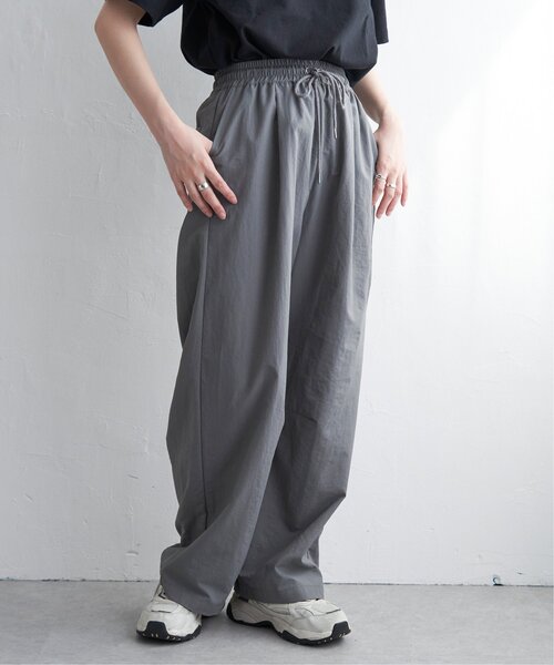 VENCEEXCHANGE（ヴァンスエクスチェンジ）の「ナイロンカーブパンツ（その他パンツ・レディース・チャコールグレー/ブラック/ピンク系その他/グリーン系その他・FREE）」の3枚目の写真