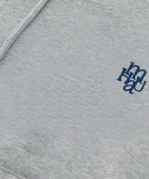 muahmuah(ムーアムーア)の「A'GEM/9 × .kom 『muah muah/ムーアムーア』 LOGO STITCH 2WAY HOOD ZIPUP/2WAYジップアップパーカー(パーカー・レディース・ブラック/ブルー/グレー/イエロー・FREE)」の7枚目の写真