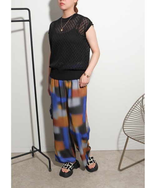 palm RICHE(ポームリシュ)の「レース編みニットTOPS(ニット/セーター・レディース・グレー/ブラック/パープル・M)」の4枚目の写真