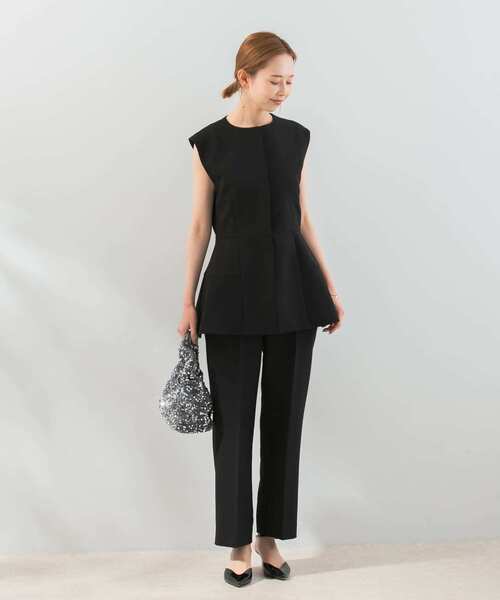 URBAN RESEARCH ROSSO WOMEN（アーバンリサーチ　ロッソ）の「ペプラムジレセットアップ（セットアップ・レディース・ブラック/ベージュ・FREE）」の4枚目の写真