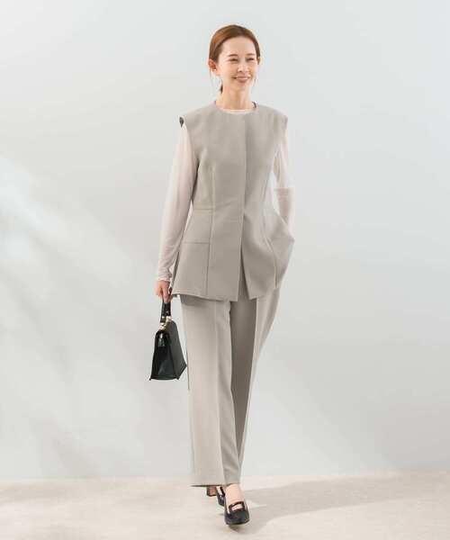 URBAN RESEARCH ROSSO WOMEN（アーバンリサーチ　ロッソ）の「ペプラムジレセットアップ（セットアップ・レディース・ブラック/ベージュ・FREE）」の6枚目の写真