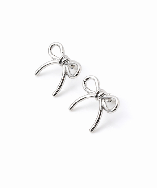 Bijou R.I （ビジューアールアイ）の「【Bijou R.I / ビジューアールアイ】Ribbon Pierce（ピアス（両耳用）・レディース・シルバー・FREE）」の3枚目の写真