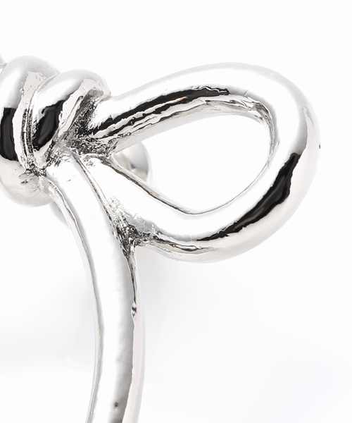 Bijou R.I （ビジューアールアイ）の「【Bijou R.I / ビジューアールアイ】Ribbon Pierce（ピアス（両耳用）・レディース・シルバー・FREE）」の7枚目の写真