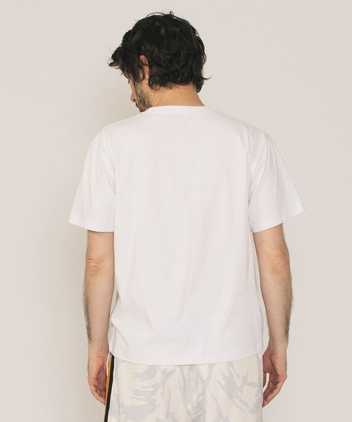 SILAS（サイラス）の「SIGNATURE S/S TEE（Tシャツ/カットソー・メンズ・ブラック/イエロー/ホワイト/グリーン・M/L/XL）」の10枚目の写真