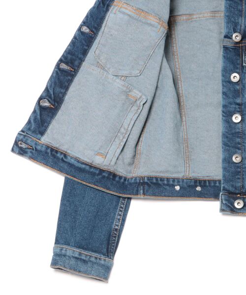 BENETTON (UNITED COLORS OF BENETTON)（ベネトンユナイテッドカラーズオブベネトン）の「ヴィンテージウォッシュデニムジャケット（デニムジャケット・レディース・インディゴブルー・XX-SMALL/X-SMALL/SMALL/MEDIUM）」の3枚目の写真