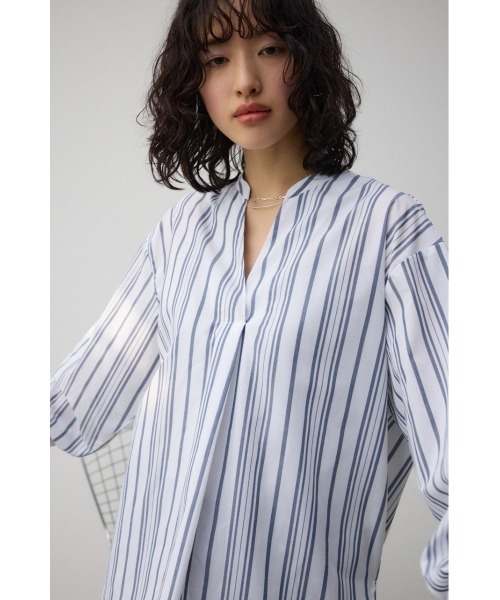 AZUL by moussy(アズールバイマウジー)の「ルーズスキッパーシャツ(Tシャツ/カットソー・レディース・アイボリー/ブルー系その他3/ブラック・SMALL/MEDIUM)」の7枚目の写真