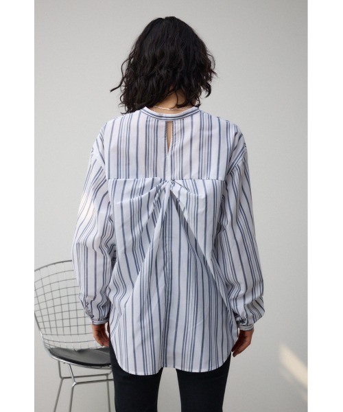 AZUL by moussy(アズールバイマウジー)の「ルーズスキッパーシャツ(Tシャツ/カットソー・レディース・アイボリー/ブルー系その他3/ブラック・SMALL/MEDIUM)」の11枚目の写真