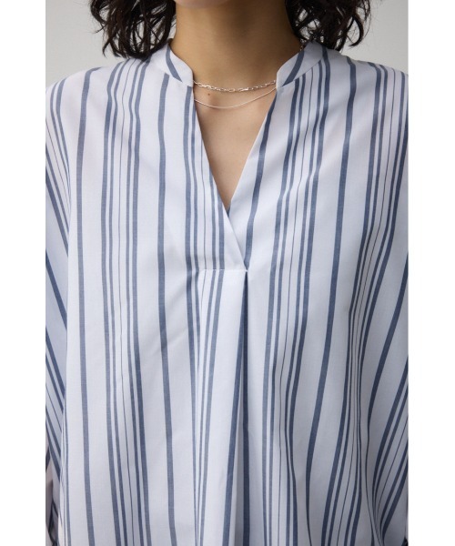 AZUL by moussy(アズールバイマウジー)の「ルーズスキッパーシャツ(Tシャツ/カットソー・レディース・アイボリー/ブルー系その他3/ブラック・SMALL/MEDIUM)」の13枚目の写真