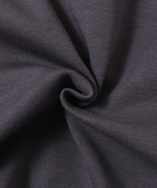 hunch（ハンチ）の「【WEB限定/別注】箔プリントロゴノースリーブTシャツ（Tシャツ/カットソー・レディース・グレー系その他/ベージュ系その他/ホワイト×シルバー/ホワイト×ゴールド・FREE）」の9枚目の写真