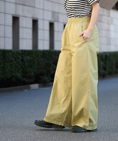 Dickies(ディッキーズ)の「【WEB限定】Dickies(ディッキーズ)コットンダンプワイドパンツ(その他パンツ・レディース・ブラック/ベージュ/ケリーグリーン/コバルトブルー・M/L)」の11枚目の写真