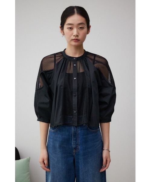 AZUL by moussy(アズールバイマウジー)の「メッシュ切り替えボリュームスリーブシャツ(シャツ/ブラウス・レディース・ブラック/アイボリー・FREE)」の17枚目の写真