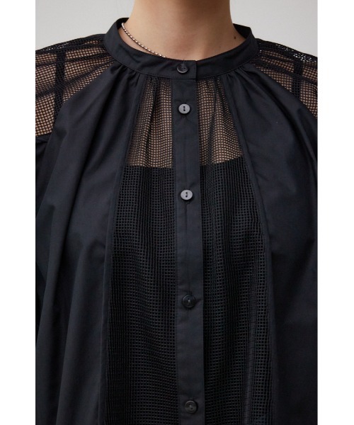 AZUL by moussy(アズールバイマウジー)の「メッシュ切り替えボリュームスリーブシャツ(シャツ/ブラウス・レディース・ブラック/アイボリー・FREE)」の21枚目の写真