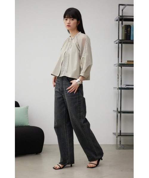 AZUL by moussy(アズールバイマウジー)の「メッシュ切り替えボリュームスリーブシャツ(シャツ/ブラウス・レディース・ブラック/アイボリー・FREE)」の5枚目の写真