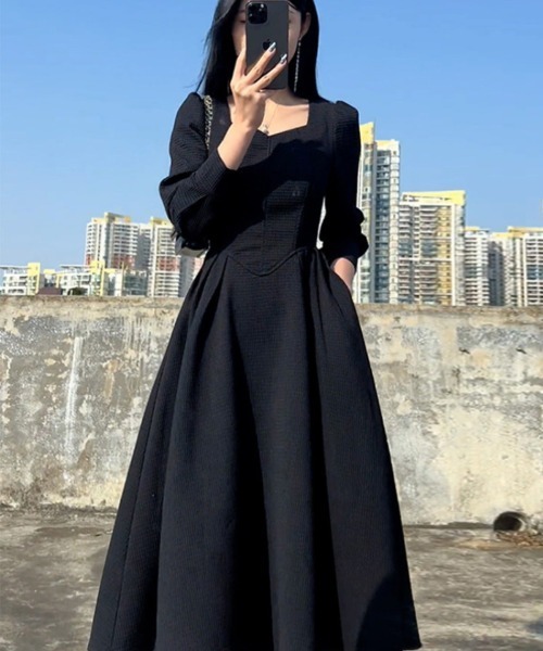 おしゃれスタ(オシャレスタ)の「シックなロング丈Aラインワンピース(ワンピース・レディース・ブラック・S/M/L/XL)」の4枚目の写真