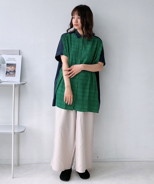 AS KNOW AS plus（アズノゥアズプラス）の「◎カットソー切り替えシャツチュニック（チュニック・レディース・ネイビー系/ブラック系/グリーン系・FREE）」の18枚目の写真