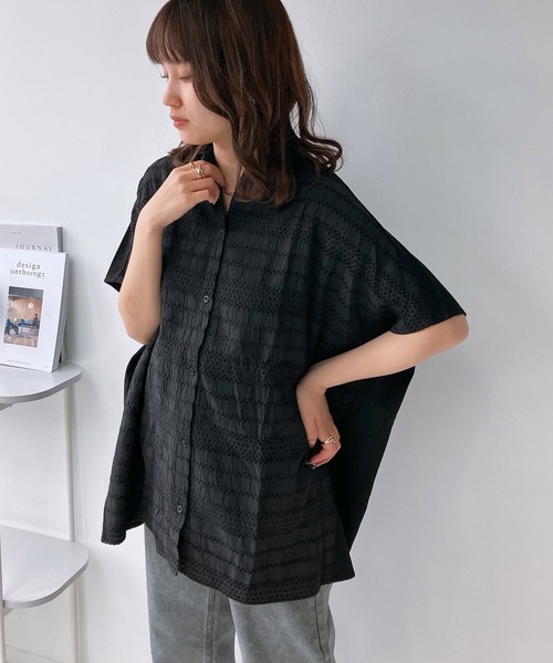 AS KNOW AS plus（アズノゥアズプラス）の「◎カットソー切り替えシャツチュニック（チュニック・レディース・ネイビー系/ブラック系/グリーン系・FREE）」の4枚目の写真