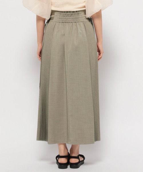 mysty woman（ミスティウーマン）の「プリーツキリカエＷベルトスカート 128882（スカート・レディース・チャコールグレー/カーキ/ベージュ系その他・FREE）」の5枚目の写真