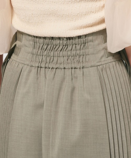 mysty woman（ミスティウーマン）の「プリーツキリカエＷベルトスカート 128882（スカート・レディース・チャコールグレー/カーキ/ベージュ系その他・FREE）」の4枚目の写真