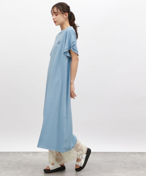 LAKOLE(ラコレ)の「ピグメント袖フリルワンピース / 119356(ワンピース・レディース・アイボリー/チャコールグレー/ブルー・SMALL/MEDIUM)」の20枚目の写真