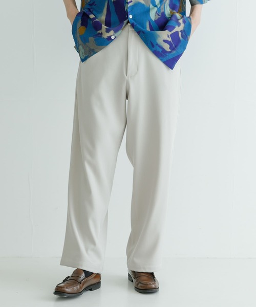 URBAN RESEARCH（アーバンリサーチ）の「URBAN RESEARCH iD　エステルチノトラウザー（チノパンツ・メンズ・グレー系その他/ブラック・LARGE/MEDIUM）」の6枚目の写真