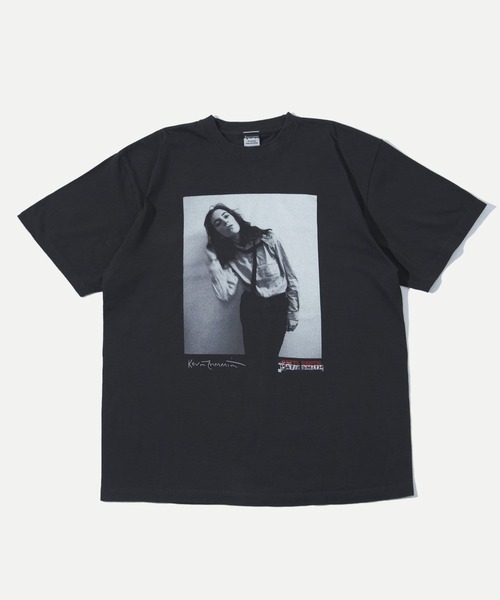 Sourcream(サワークリーム)の「【Sourcream/サワークリーム】パティ・スミス フォトTEE(Tシャツ/カットソー・レディース・ホワイト/チャコールグレー・FREE)」の2枚目の写真