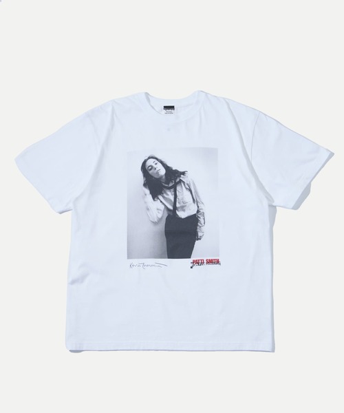 Sourcream(サワークリーム)の「【Sourcream/サワークリーム】パティ・スミス フォトTEE(Tシャツ/カットソー・レディース・ホワイト/チャコールグレー・FREE)」の21枚目の写真