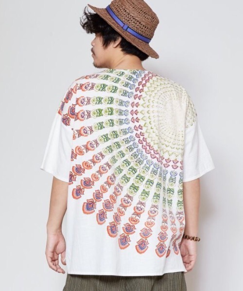 チャイハネ(チャイハネ)の「【チャイハネ】ミティナMEN'Sトップス(その他トップス・メンズ・ベージュ/レッド/ホワイト・FREE)」の7枚目の写真