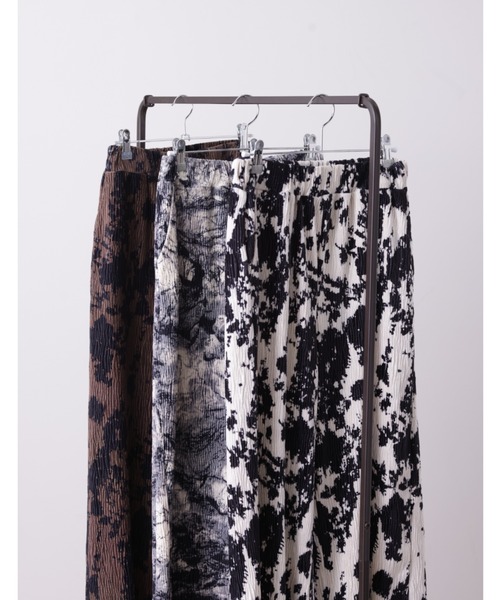 HUG.U（ハグユー）の「アート柄リブパンツ＜セルフカットOK＞（その他パンツ・レディース・ホワイト系その他/ブラウン系その他/グレー系その他・FREE）」の10枚目の写真