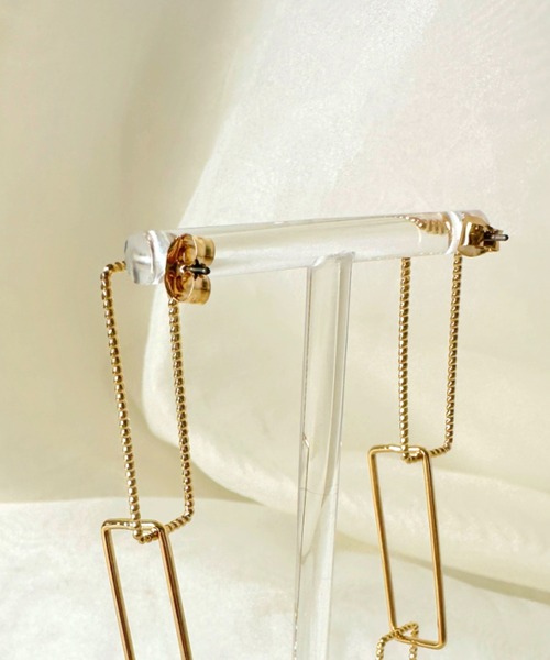 sowang（ソワン）の「スクエアチェーンロングピアス-square chain long pierce-（ピアス（両耳用）・レディース・シルバー/ゴールド・FREE）」の7枚目の写真
