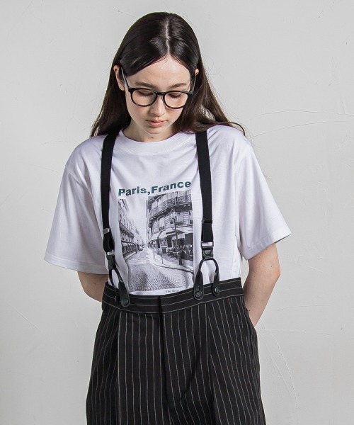 MAYSON GREY(メイソングレイ)の「フォトプリントカラーロゴTシャツ≪洗濯機で洗える≫(Tシャツ/カットソー・レディース・イエロー/グリーン/レッド・M)」の2枚目の写真