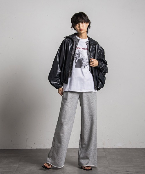 MAYSON GREY(メイソングレイ)の「フォトプリントカラーロゴTシャツ≪洗濯機で洗える≫(Tシャツ/カットソー・レディース・イエロー/グリーン/レッド・M)」の10枚目の写真