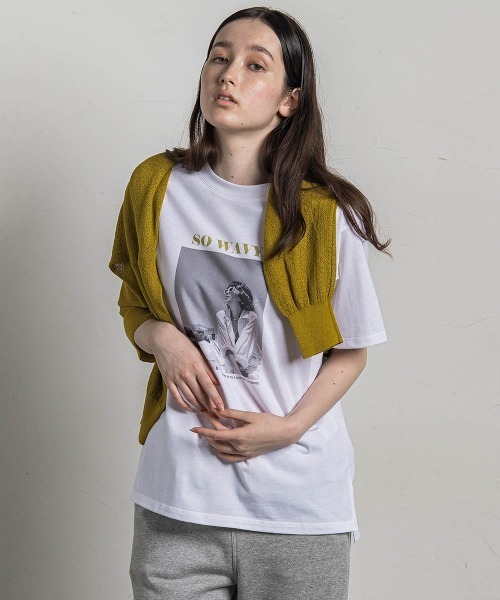 MAYSON GREY(メイソングレイ)の「フォトプリントカラーロゴTシャツ≪洗濯機で洗える≫(Tシャツ/カットソー・レディース・イエロー/グリーン/レッド・M)」の12枚目の写真