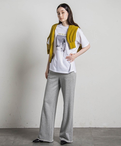 MAYSON GREY(メイソングレイ)の「フォトプリントカラーロゴTシャツ≪洗濯機で洗える≫(Tシャツ/カットソー・レディース・イエロー/グリーン/レッド・M)」の13枚目の写真