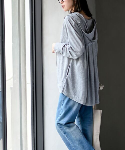 rps(アールピーエス)の「接触冷感UVカットBACKタックパーカー(パーカー・レディース・杢グレー/ブルー/ネイビー・フリー)」の5枚目の写真