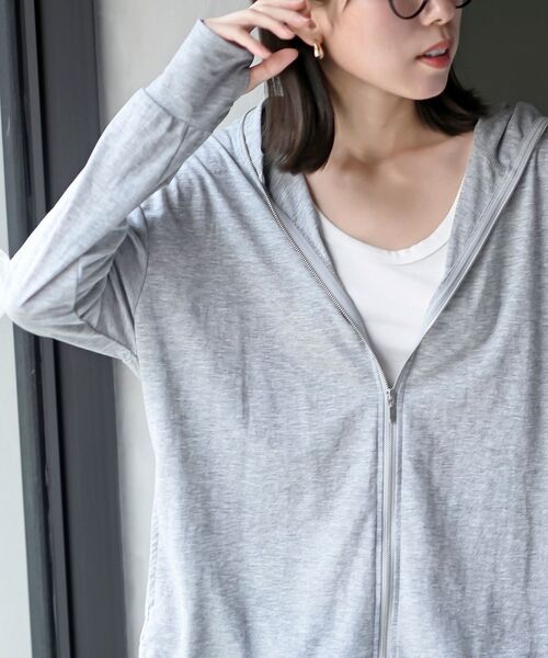 rps(アールピーエス)の「接触冷感UVカットBACKタックパーカー(パーカー・レディース・杢グレー/ブルー/ネイビー・フリー)」の12枚目の写真