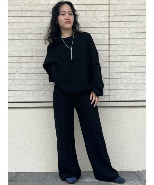 GAP(ギャップ)の「CashSoft カシミヤタッチ シェーカーステッチ クルーネックセーター(ニット/セーター・レディース・ブラック/ブラウン系その他/チャコールグレー/ブラウン/レッド/ピンク・XS/S/M/L/XL/XXS)」の9枚目の写真