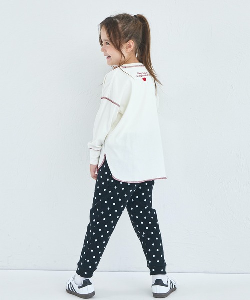 pairmanon(ペアマノン)の「【綿100%】ユニセックス 配色ステッチ ロング丈 長袖Tシャツ(Tシャツ/カットソー・キッズ・グリーン/ブルー/ライトピンク/ライトパープル/ピンク/ベージュ/ブラウン/ブラック/ネイビー/ホワイト・90/100/120/130/110/150/140)」の18枚目の写真