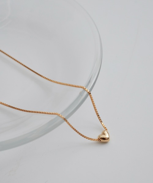 ROPE' PICNIC（ロペピクニック）の「プチモチーフショートネックレス（ネックレス・レディース・ゴールド/ゴールド系その他/ゴールド系その他2・FREE）」の3枚目の写真