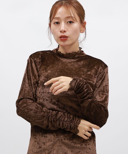 LAKOLE（ラコレ）の「メッシュベロアハイネックプルオーバー / 146631（Tシャツ/カットソー・レディース・アイボリー/ブラック/ブラウン・SMALL/MEDIUM）」の3枚目の写真