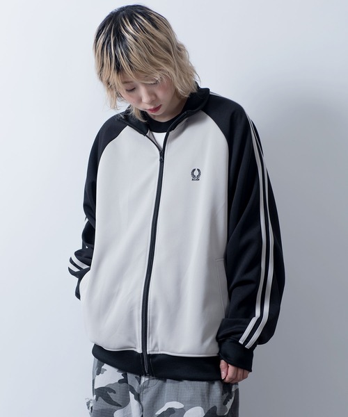 Starting Over（スターティングオーバー）の「raglan sleeves embroidery side line track jacket/ラグランスリーブ ワンポイント刺繍 サイドライン トラックジャケット（ジャージ・メンズ・ネイビー/グレー/オフホワイト/ワイン・XL/L/M）」の13枚目の写真