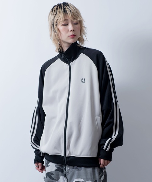 Starting Over（スターティングオーバー）の「raglan sleeves embroidery side line track jacket/ラグランスリーブ ワンポイント刺繍 サイドライン トラックジャケット（ジャージ・メンズ・ネイビー/グレー/オフホワイト/ワイン・XL/L/M）」の14枚目の写真