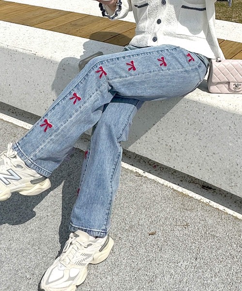 Alley Tokyo(アリートーキョー)の「サイドライン刺繍デニムパンツ(デニムパンツ・レディース・ブルー系1・FREE)」の10枚目の写真