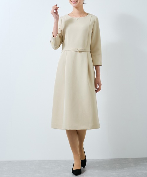 Jayro(ジャイロ)の「【360度ストレッチ】セットアップ対応パール付き9分丈ワンピース(ワンピース・レディース・ブラック/ネイビー/ベージュ・L/M/S)」の1枚目の写真