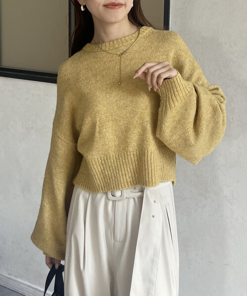 Thevon（ゼボン）の「スパンコールショートニット（ニット/セーター・レディース・ブラック/アイボリー/ライトグレー/イエロー・FREE）」の4枚目の写真