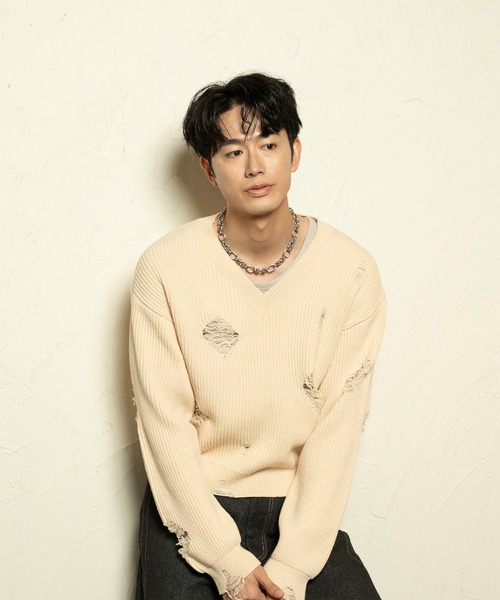 Forte（フォルテ）（フォルテ）の「West Side Modern V-Neck Distressed Knit/ウエストサイドモダンVネックダメージニット/洗える/短丈（ニット/セーター・メンズ・ベージュ/グレー/ブラック・MEDIUM/LARGE）」の19枚目の写真