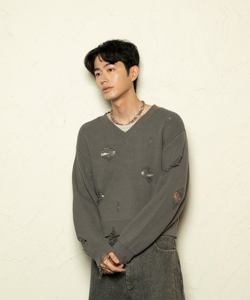 Forte（フォルテ）（フォルテ）の「West Side Modern V-Neck Distressed Knit/ウエストサイドモダンVネックダメージニット/洗える/短丈（ニット/セーター・メンズ・ベージュ/グレー/ブラック・MEDIUM/LARGE）」の20枚目の写真