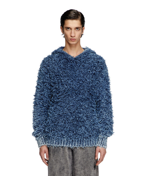 DIESEL（ディーゼル）の「メンズ フード付きプルオーバーニット K-DAVE（ニット/セーター・メンズ・ネイビー・LARGE/MEDIUM/SMALL/X-LARGE/XX-LARGE/X-SMALL）」の5枚目の写真