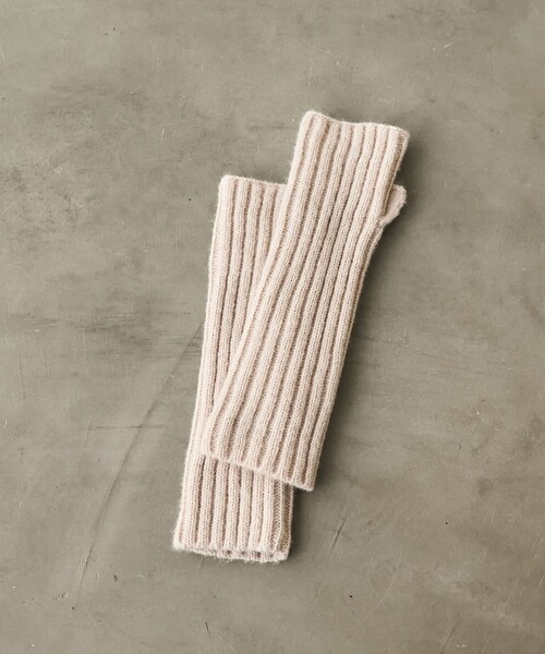 coen（コーエン）の「リブニットアームウォーマー（手袋・レディース・ナチュラル/ダークグレー/ブラック/ベージュ・FREE）」の4枚目の写真