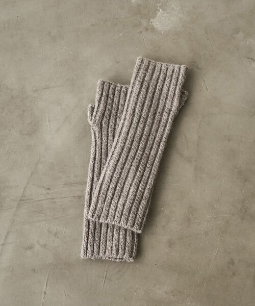 coen（コーエン）の「リブニットアームウォーマー（手袋・レディース・ナチュラル/ダークグレー/ブラック/ベージュ・FREE）」の14枚目の写真