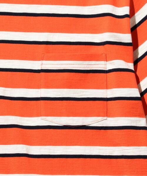BEAMS PLUS（ビームスプラス）の「ストライプ ポケット Tシャツ（Tシャツ/カットソー・メンズ・ホワイト/オレンジ/ネイビー・SMALL/X-LARGE/MEDIUM/LARGE）」の13枚目の写真